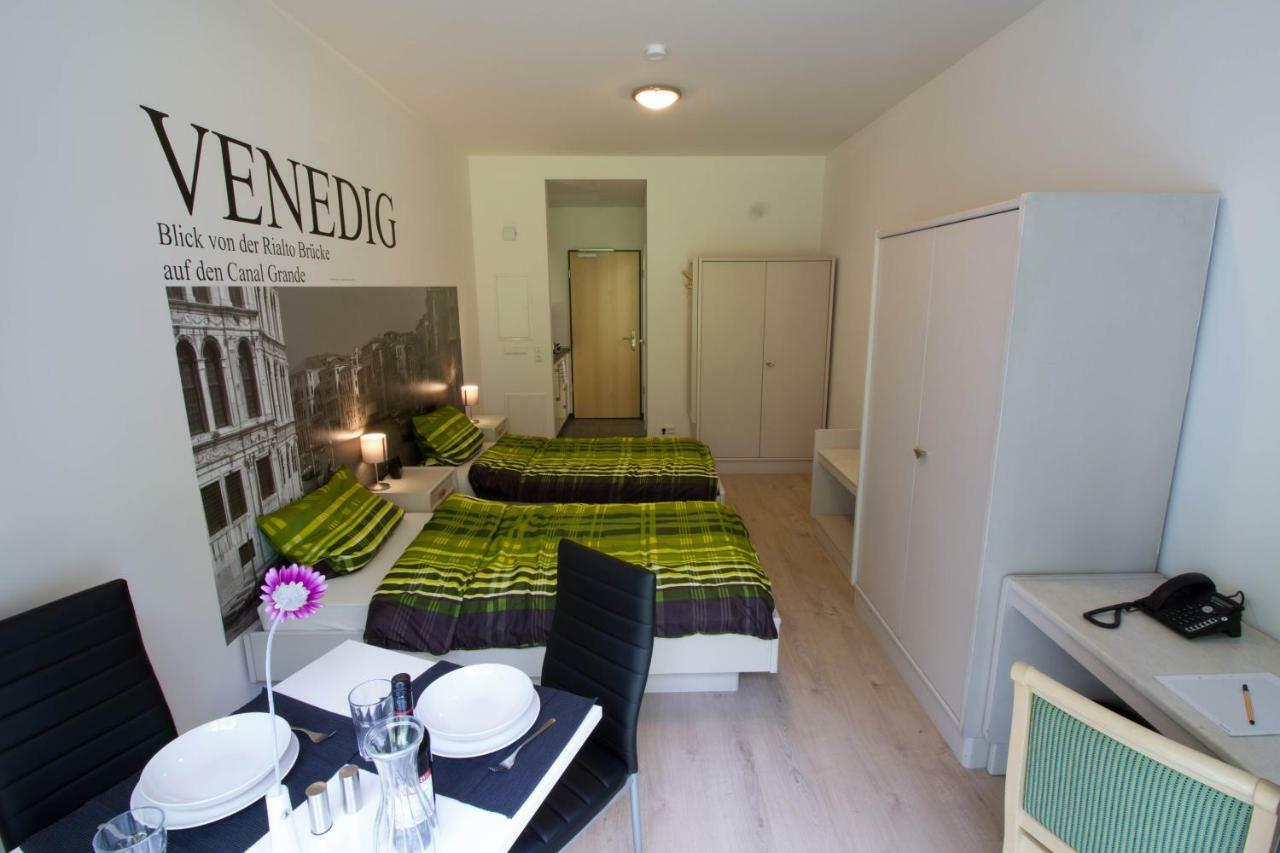 Aparthotel Boardinghouse-Ebenhausen à Ebenhausen Werk Extérieur photo